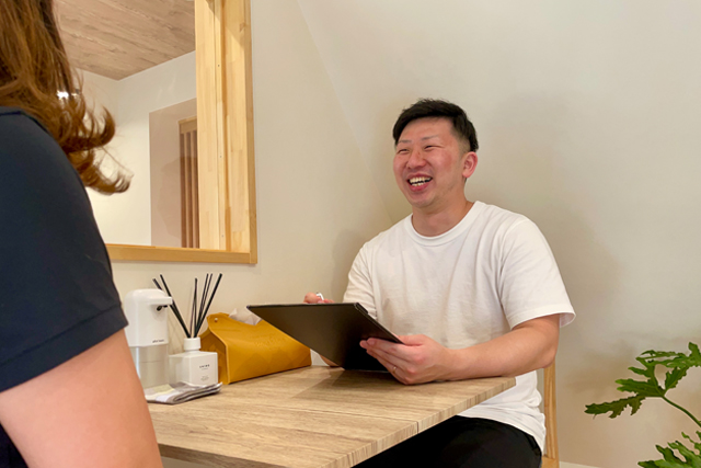 カウンセリングの様子(問診)